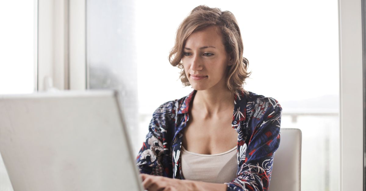 AI Agents vs Chatbots: What's the Difference?