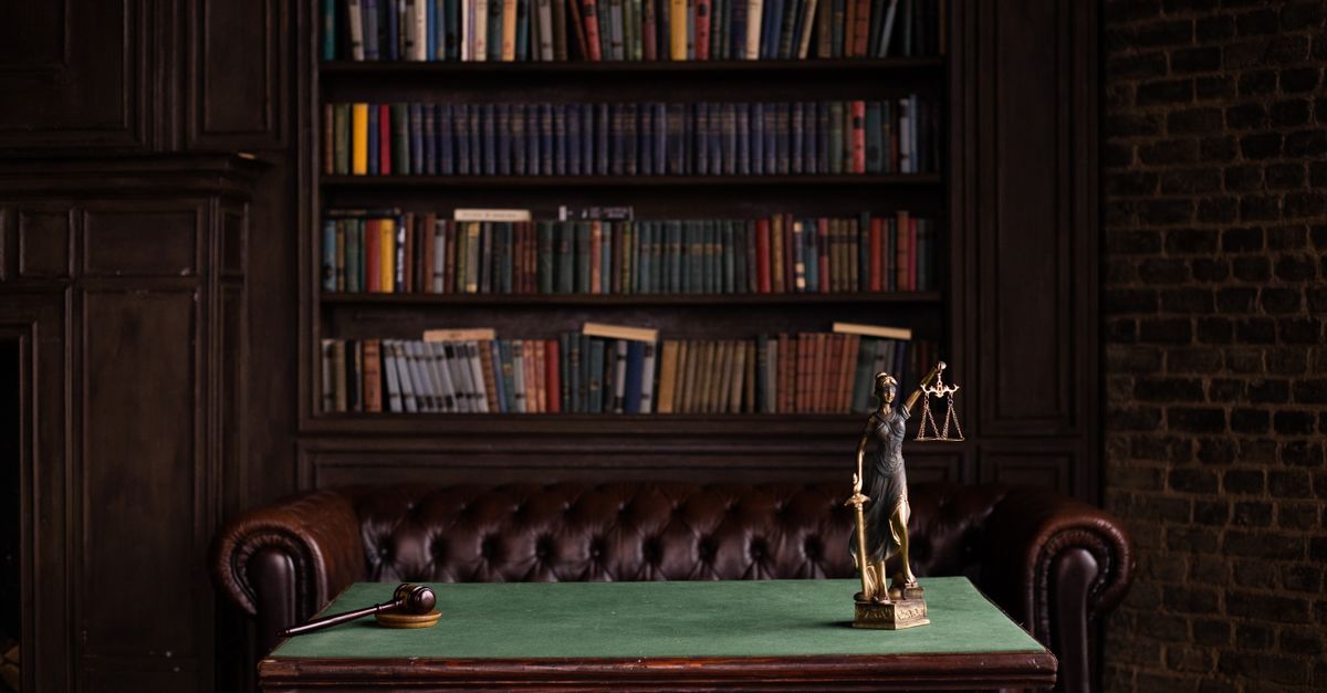 Never Miss a Court Date Again: AI-Powered Hearing Calendar for Advocates