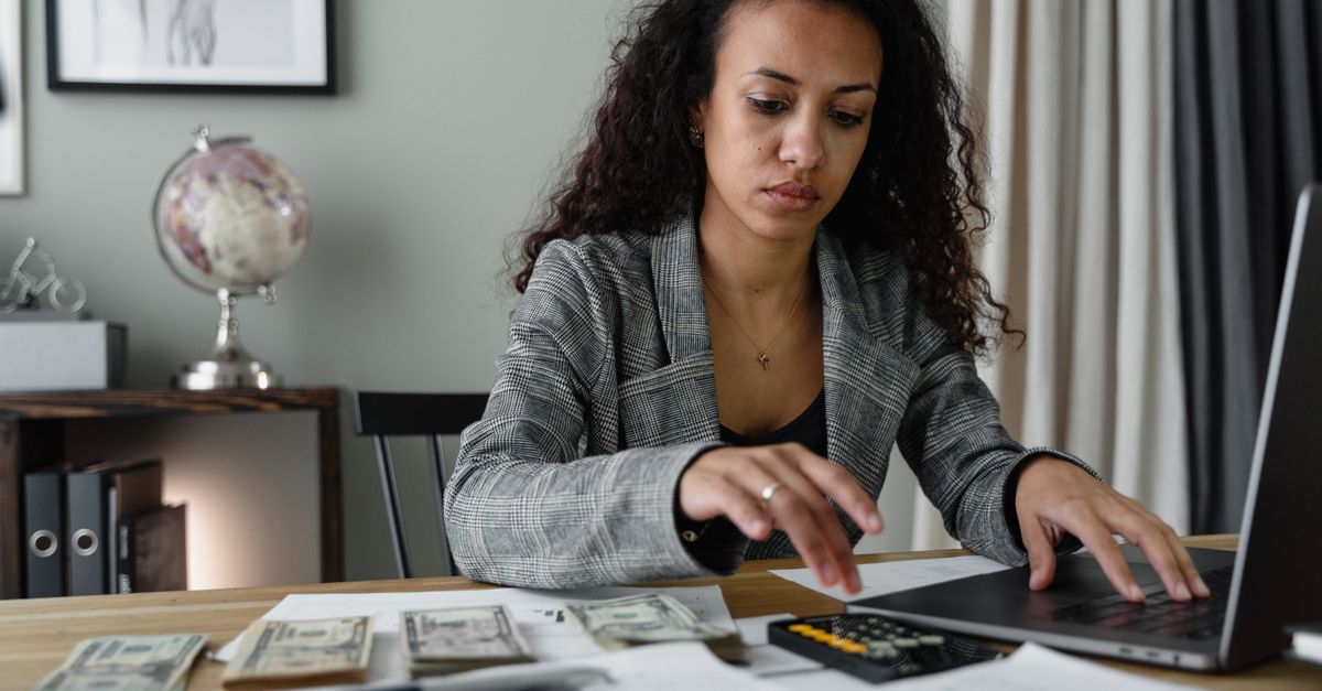 Attendance and Payroll Software: End Manual Timesheets
