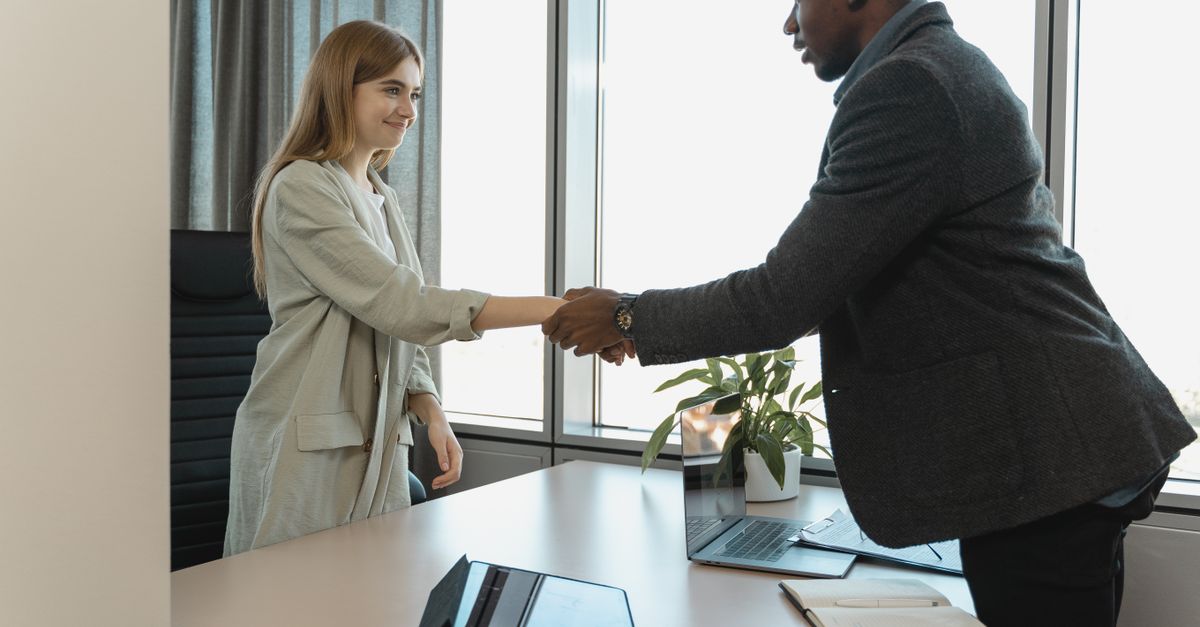 Candidate Tracking System: Application to Offer Guide