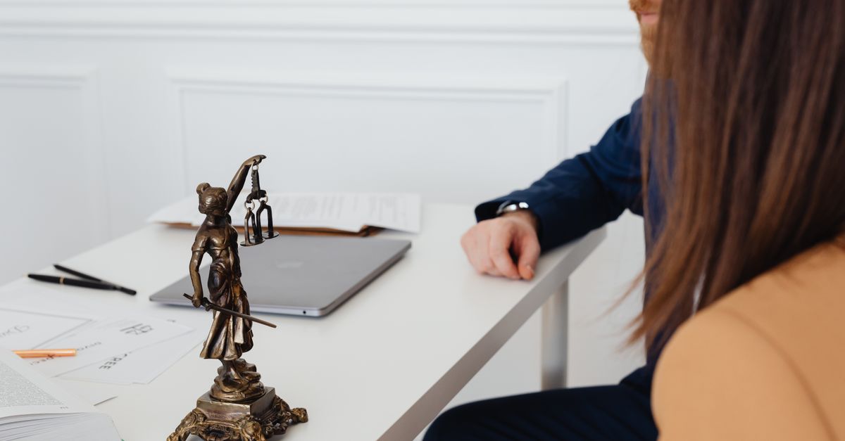 How to Manage Lawsuits Efficiently: A Technology Guide for Legal Professionals