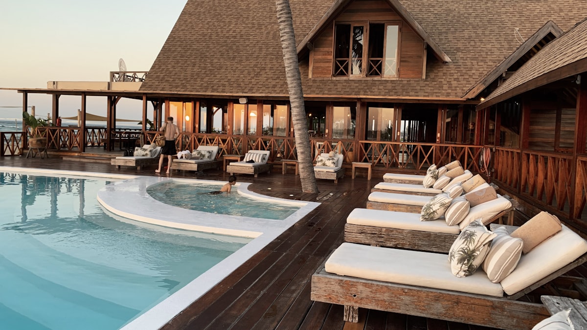 Coastline Hospitality Achieves 92% Benefits Enrollment After Deploying Workisy Self-Service