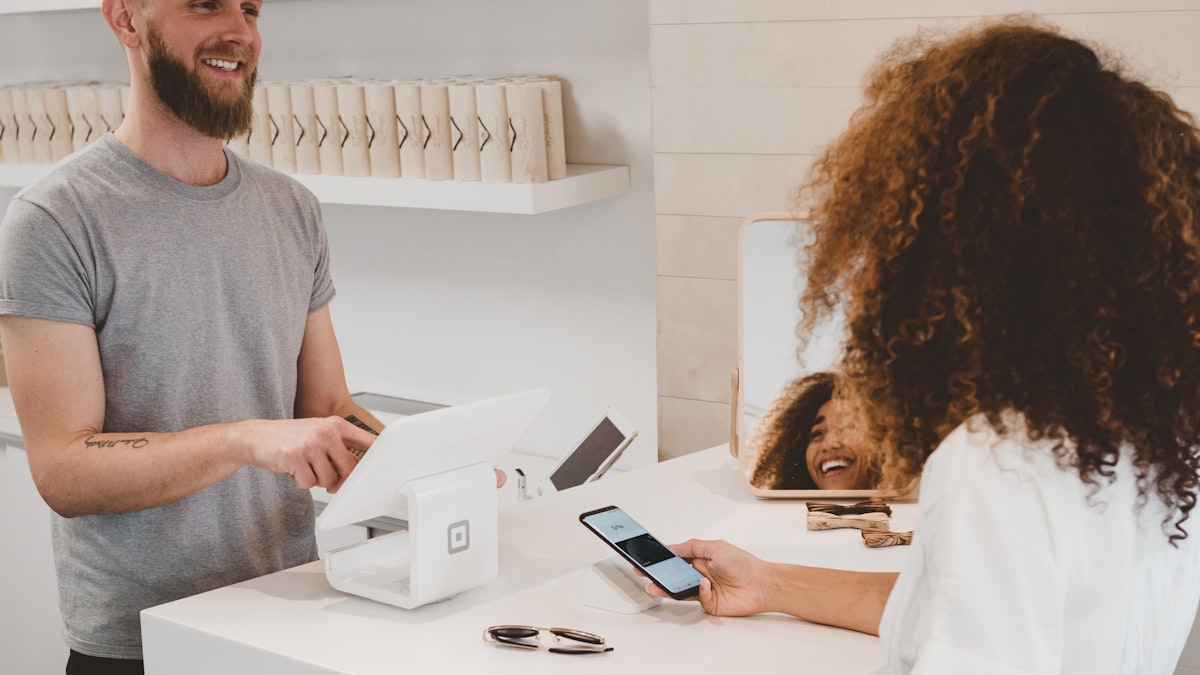 PrimeCart E-Commerce Automates 70% of HR Queries with Workisy AI Assistant